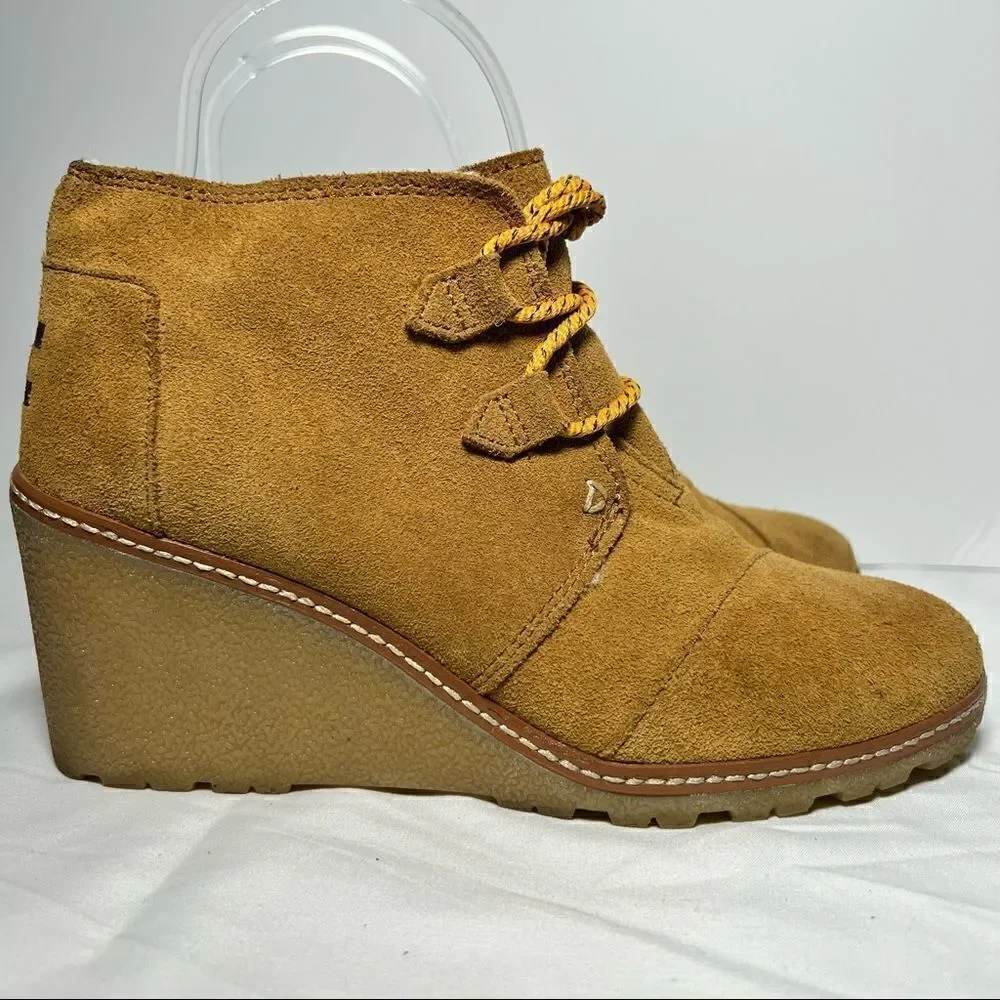 TOMS Desert Wedge Shearling Suede Heels in Wheat Tan‎ Womens 7.5